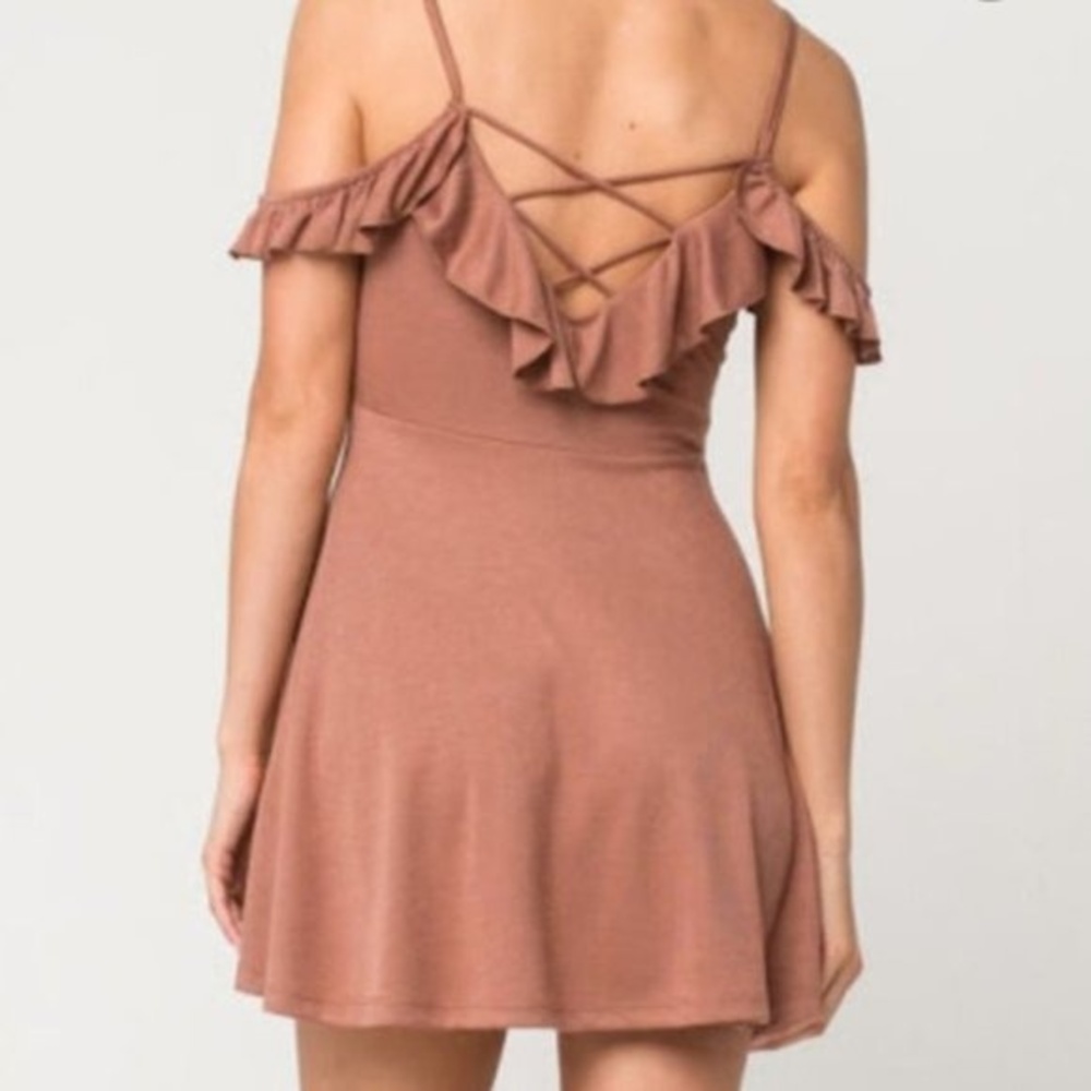 Full Tilt Women's Off the Shoulder Mini Dress Size Small - Picture 2 of 9